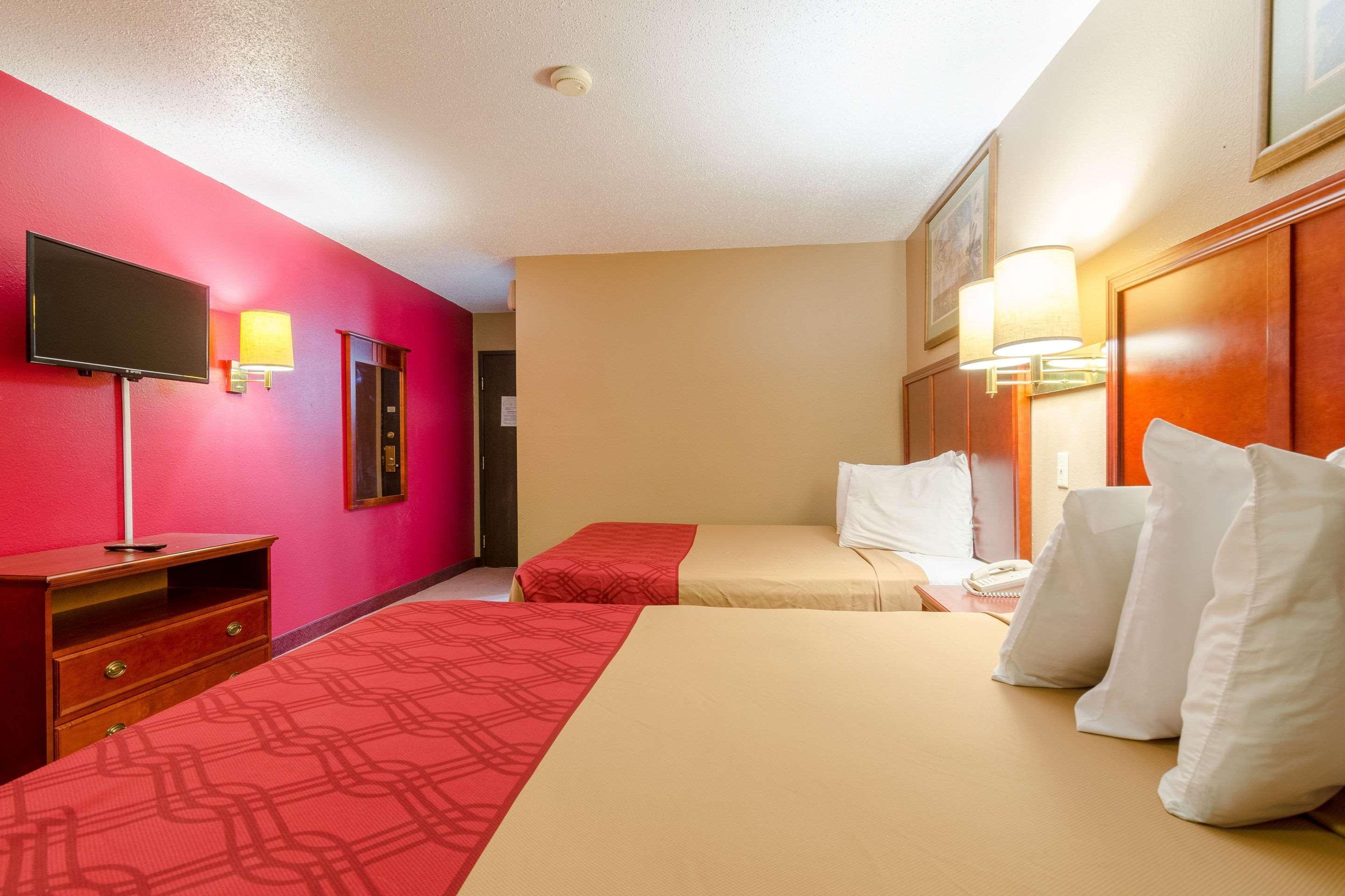 Rodeway Inn Mitchell Zewnętrze zdjęcie