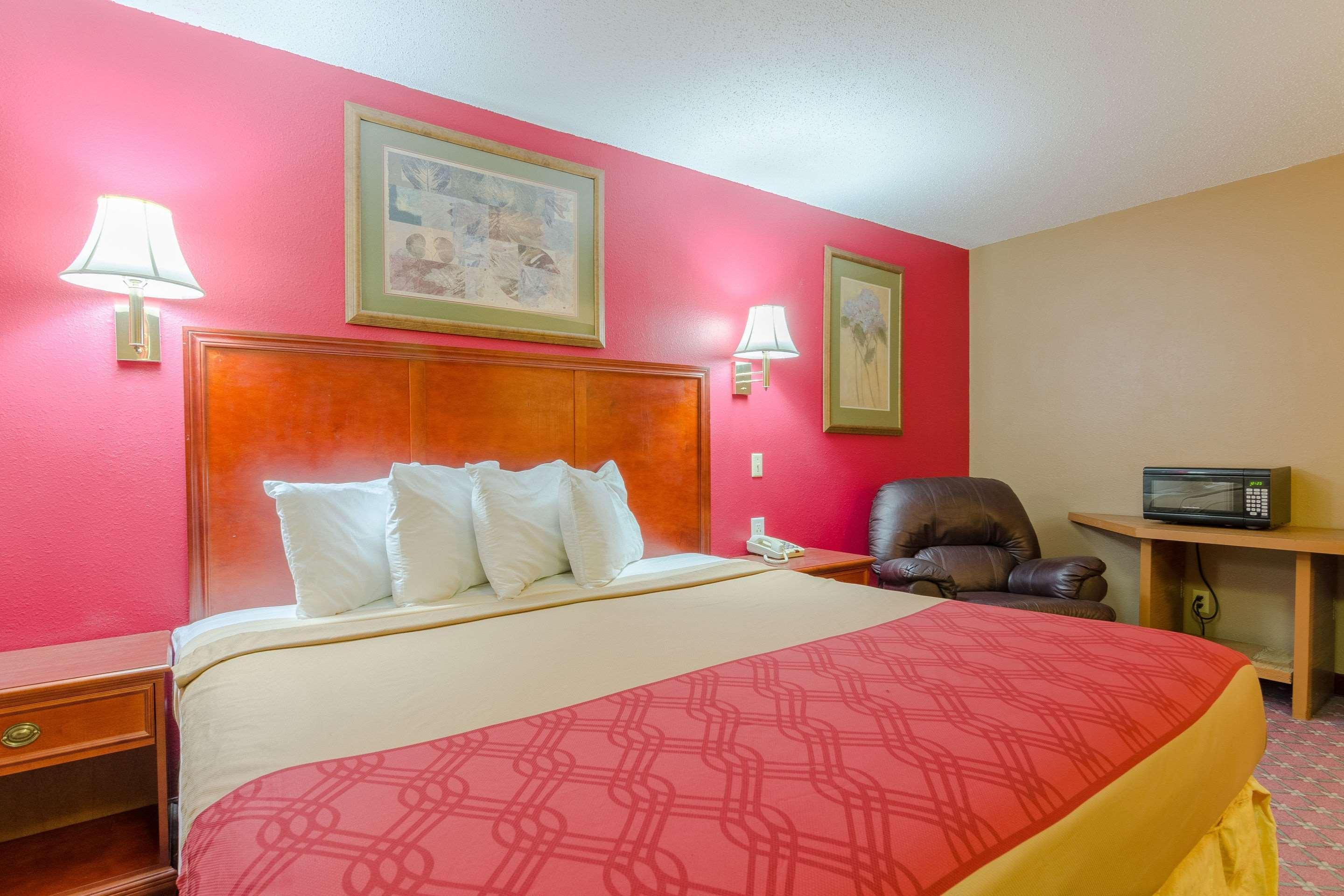 Rodeway Inn Mitchell Zewnętrze zdjęcie