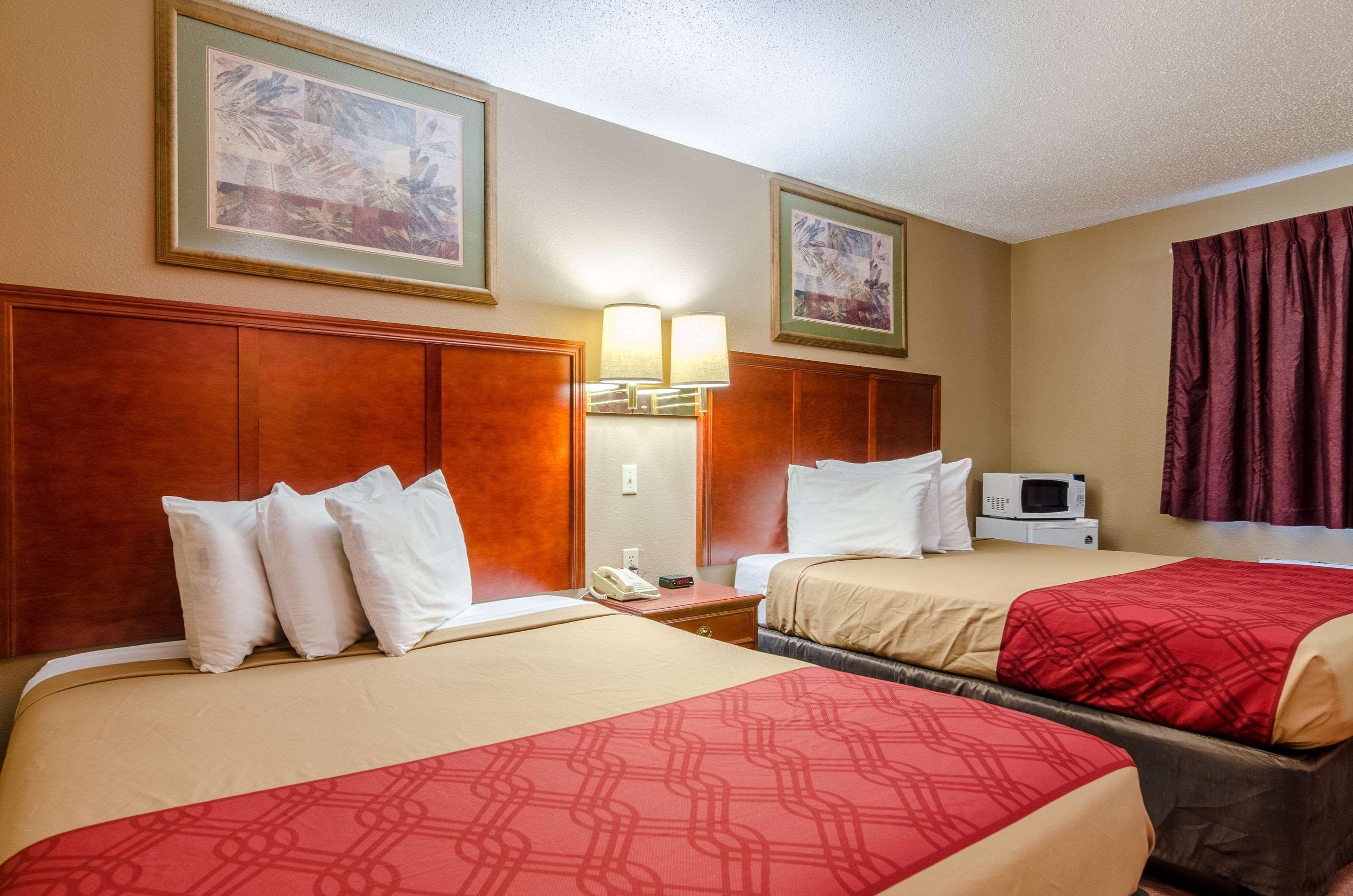 Rodeway Inn Mitchell Zewnętrze zdjęcie