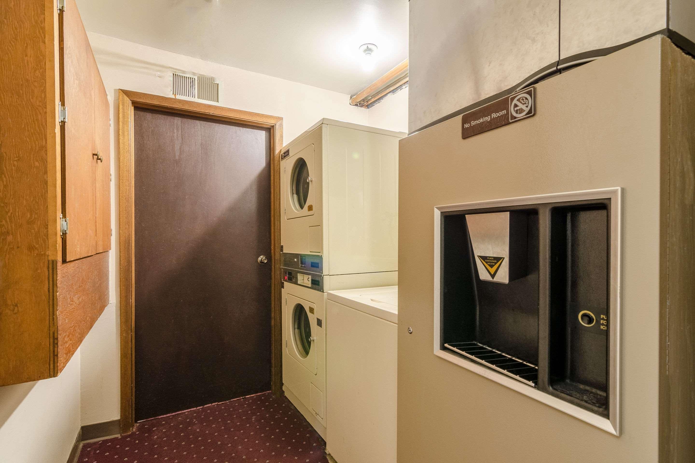 Rodeway Inn Mitchell Zewnętrze zdjęcie